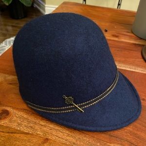 Navy Wool Hat with Brim and Key Accent